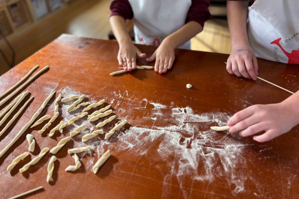 Wendouree Primary School students making a recipe from Pasta Love