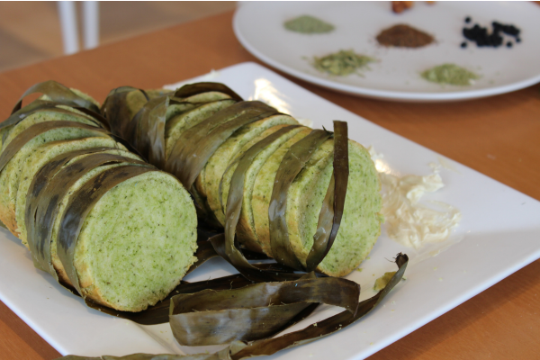 Warrigal greens damper