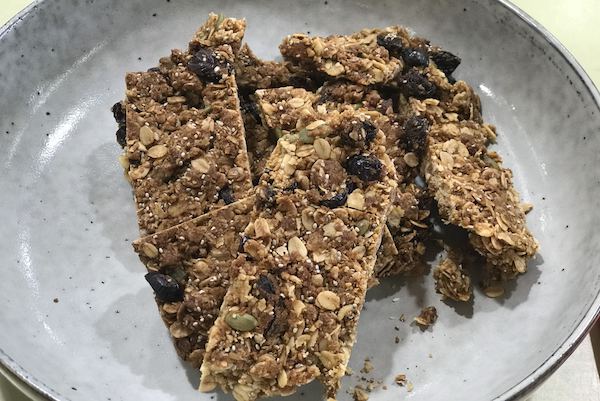 Muesli slice